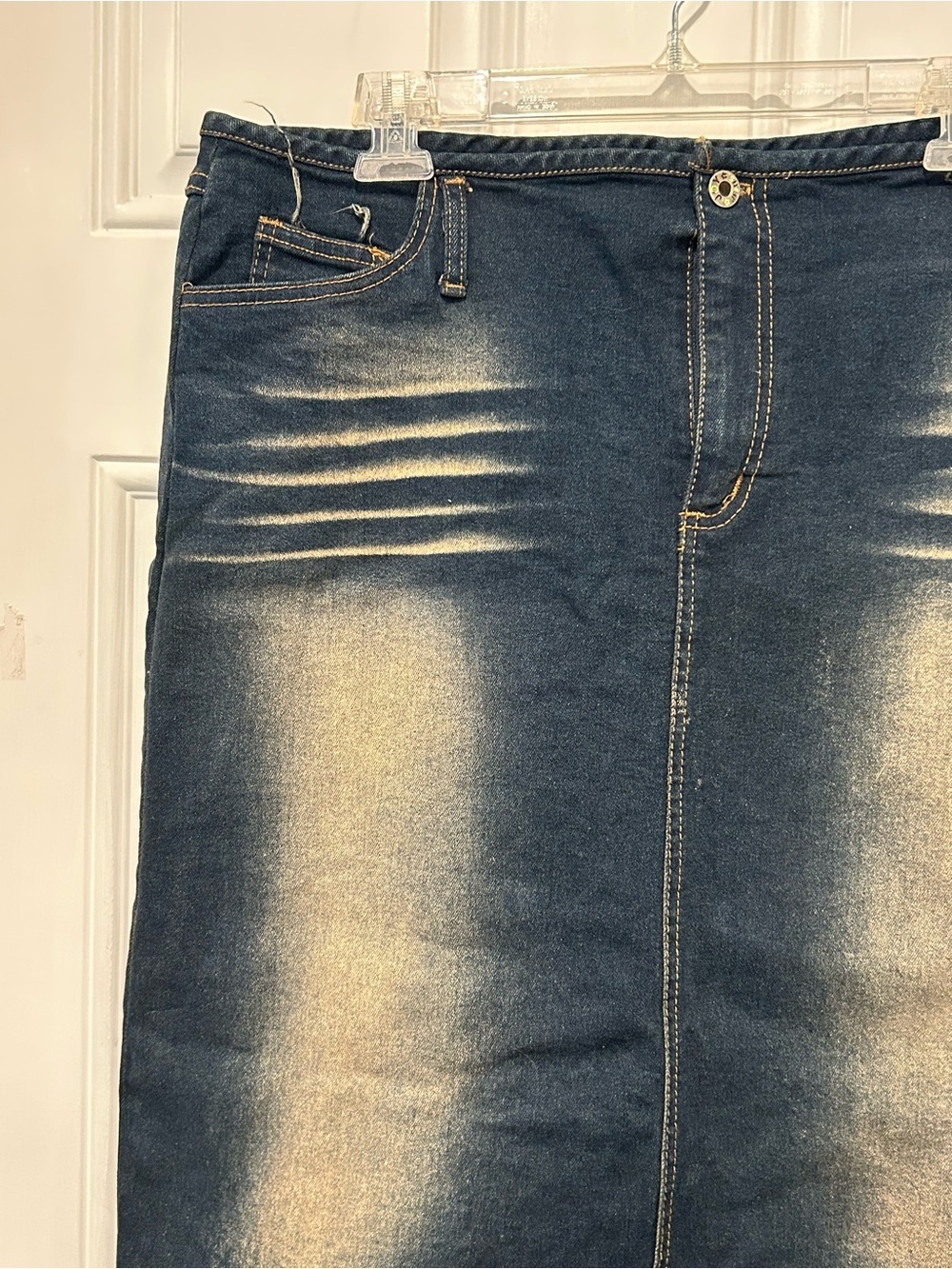 Joy Jeans Vtg Y2K Fringe Denim Skirt Scalloped Raw Hem Whiskered Midi Plus 3X - Picture 5 of 11
